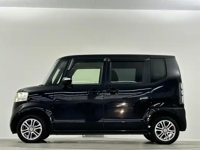 ホンダ Ｎ ＢＯＸ G Lパッケージ 埼玉県 2013(平25)年 11万km クリスタルブラックパール 純正ナビ　Ｂｌｕｅｔｏｏｔｈ　TV バックカメラ　シートカバー　片側パワースライドドア スペアキー 純正フロアマット チップアップ スマートキー 純正14インチホイール