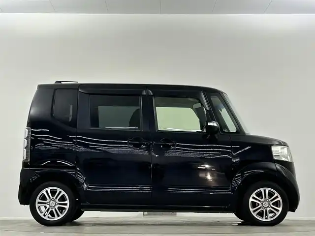 ホンダ Ｎ ＢＯＸ G Lパッケージ 埼玉県 2013(平25)年 11万km クリスタルブラックパール 純正ナビ　Ｂｌｕｅｔｏｏｔｈ　TV バックカメラ　シートカバー　片側パワースライドドア スペアキー 純正フロアマット チップアップ スマートキー 純正14インチホイール