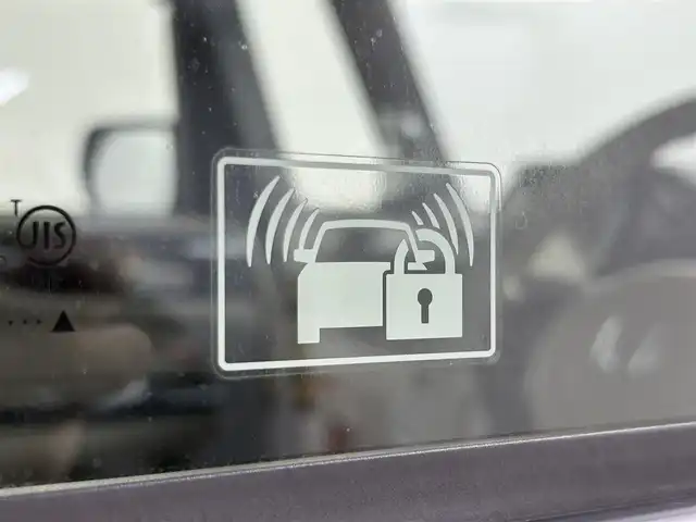ホンダ Ｎ ＢＯＸ G Lパッケージ 埼玉県 2013(平25)年 11万km クリスタルブラックパール 純正ナビ　Ｂｌｕｅｔｏｏｔｈ　TV バックカメラ　シートカバー　片側パワースライドドア スペアキー 純正フロアマット チップアップ スマートキー 純正14インチホイール