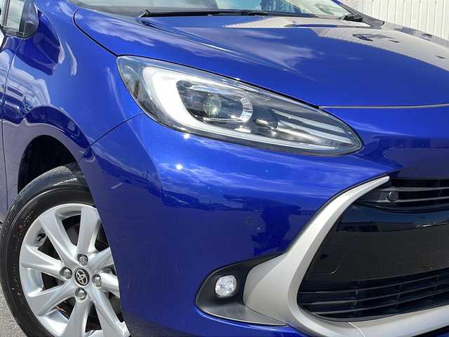 トヨタ アクア Z 道北・旭川 2022(令4)年 2.1万km ダークブルーマイカM ・4WD/・禁煙車/・10.5インチディスプレイオーディオナビ/BT/CD/DVD/AppleCarplay/AndroidAuto/・ナノイー/・衝突被害軽減ブレーキ/・レーンキープアシスト/・レーダークルーズコントロール/・アイドリングストップ/・前後コーナーセンサー/・盗難防止装置/・ETC/・AC100V/・電動格納ミラー/・ライトレベライザー/・LEDヘッドライト/・リアフォグランプ/・純正フロアマット/・取扱説明書/・スペアキー1本