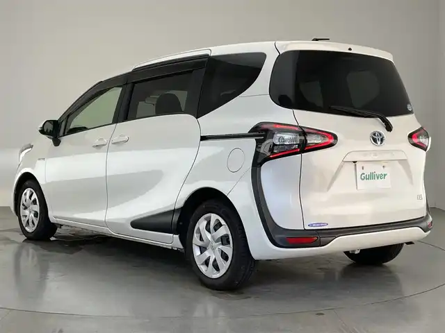 トヨタ シエンタ ハイブリッド G クエロ 愛知県 2018(平30)年 7.5万km ホワイトパールクリスタルシャイン 純正ナビ　ＴＶ　Ｂｌｕｅｔｏｏｔｈ　ＵＳＢ　シートヒーター　ハーフレザー　両側パワースライドドア　純正ドラレコ　ＥＴＣ　トヨタセーフティセンス　衝突軽減装置　車線逸脱警報　ＬＥＤオートライト　禁煙車