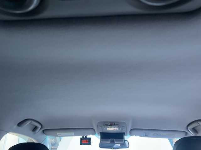 トヨタ クラウン ロイヤル ロイヤルサルーン 神奈川県 2009(平21)年 12.1万km シルバーM 純正HDDナビ/Bluetooth/ワンセグ/バックカメラ/クルーズコントロール/ドライブレコーダー/イージークローザートランク/ドア/パワーシート/スマートキー/スペアキー/カードキー/純正アルミホイール/純正フロアマット/オートライト/ダブルエアバック