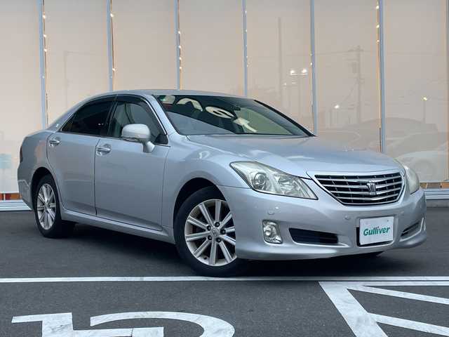 トヨタ クラウン ロイヤル ロイヤルサルーン 神奈川県 2009(平21)年 12.1万km シルバーM 純正HDDナビ/Bluetooth/ワンセグ/バックカメラ/クルーズコントロール/ドライブレコーダー/イージークローザートランク/ドア/パワーシート/スマートキー/スペアキー/カードキー/純正アルミホイール/純正フロアマット/オートライト/ダブルエアバック