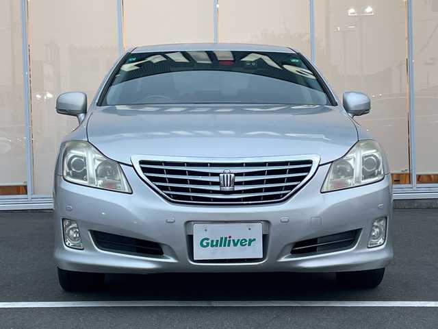 トヨタ クラウン ロイヤル ロイヤルサルーン 神奈川県 2009(平21)年 12.1万km シルバーM 純正HDDナビ/Bluetooth/ワンセグ/バックカメラ/クルーズコントロール/ドライブレコーダー/イージークローザートランク/ドア/パワーシート/スマートキー/スペアキー/カードキー/純正アルミホイール/純正フロアマット/オートライト/ダブルエアバック