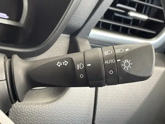 トヨタ ルーミー カスタムG 栃木県 2023(令5)年 0.5万km 紺 ディスプレイオーディオ/（Applecarplay/Androidauto/Bluetooth/USB/TV）/全方位モニター/前方ドライブレコーダー/ETC/シートヒーター/スマートアシスト/前後コーナーセンサー/両側パワースライドドア/純正アルミホイール/純正フロアマット/LEDヘッドライト/スマートキー/プッシュスタート