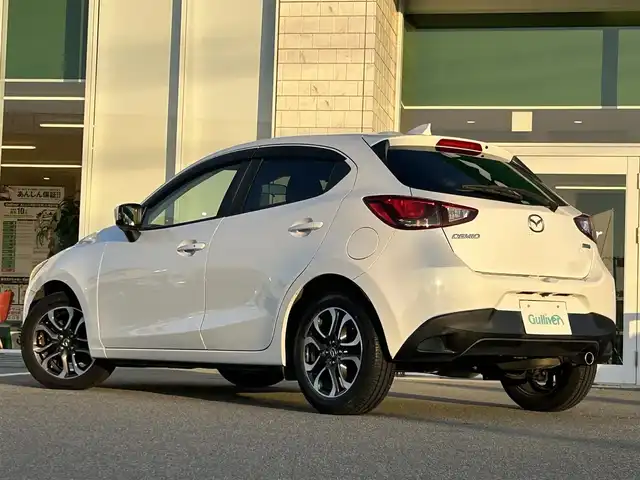 マツダ デミオ XD ツーリング 兵庫県 2015(平27)年 6.6万km スノーフレイクホワイトパールマイカ 純正SDナビ/BTオーディオ/USBポート/バックカメラ/ETC/パドルシフト/LEDヘッドライト/オートライト/フォグランプ/純正16インチAW/純正フロアマット/スマートキープッシュスタート