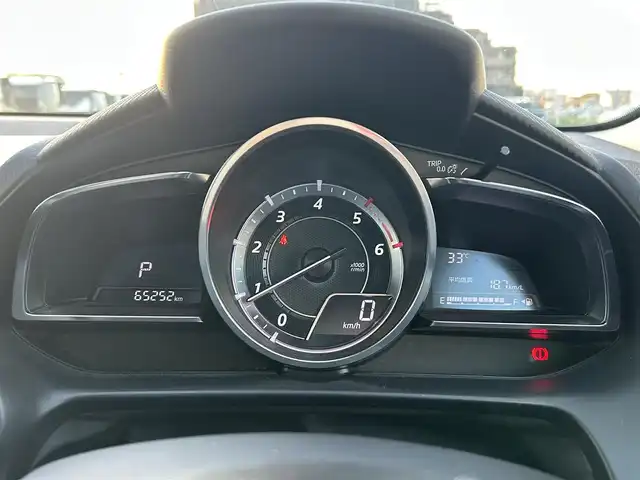 マツダ デミオ XD ツーリング 兵庫県 2015(平27)年 6.6万km スノーフレイクホワイトパールマイカ 純正SDナビ/BTオーディオ/USBポート/バックカメラ/ETC/パドルシフト/LEDヘッドライト/オートライト/フォグランプ/純正16インチAW/純正フロアマット/スマートキープッシュスタート