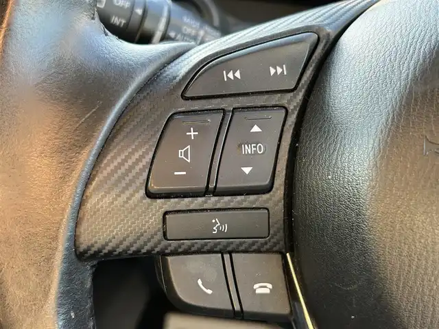 マツダ デミオ XD ツーリング 兵庫県 2015(平27)年 6.6万km スノーフレイクホワイトパールマイカ 純正SDナビ/BTオーディオ/USBポート/バックカメラ/ETC/パドルシフト/LEDヘッドライト/オートライト/フォグランプ/純正16インチAW/純正フロアマット/スマートキープッシュスタート