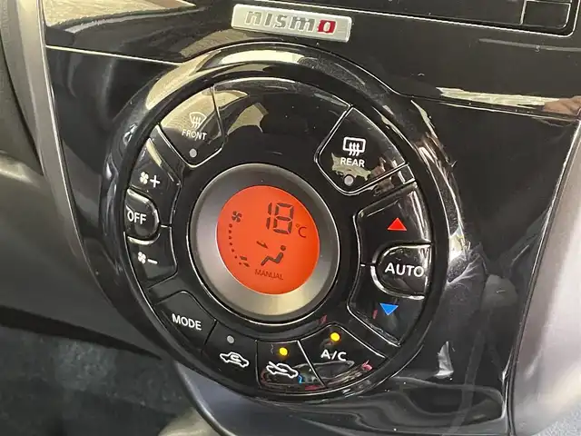 日産 ノート e－パワー ニスモ 岩手県 2018(平30)年 6.1万km ブリリアントホワイトパール アラウンドビューモニター/インテリジェントルームミラー/専用サスペンション/専用チューニングコンピューター/専用スポーツシート　/エマージェンシーブレーキ/車線逸脱警報/踏み間違い衝突防止アシスト/前後ソナー/純正ナビ/フルセグTV/ETC２．０/LEDヘッドライト/純正16インチアルミホイール/純正フロアマット