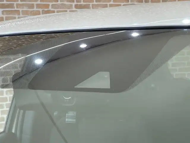 日産 ノート e－パワー ニスモ 岩手県 2018(平30)年 6.1万km ブリリアントホワイトパール アラウンドビューモニター/インテリジェントルームミラー/専用サスペンション/専用チューニングコンピューター/専用スポーツシート　/エマージェンシーブレーキ/車線逸脱警報/踏み間違い衝突防止アシスト/前後ソナー/純正ナビ/フルセグTV/ETC２．０/LEDヘッドライト/純正16インチアルミホイール/純正フロアマット