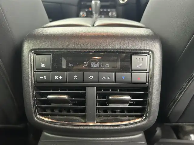 マツダ ＣＸ－８ 25S ブラックトーンED 千葉県 2023(令5)年 1.6万km チタニウムフラッシュマイカ 禁煙車/マツダセーフティサポート/・ドライバー・アテンション・アラート/・車線逸脱警報システム/・ブラインドスポットモニター/・レーンキープアシスト/・スマートブレーキサポート/・スマートシティブレーキサポート/・ヘッドアップディスプレイ/・コーナーセンサー/・レーダークルーズコントロール/純正メモリナビ/・USB/Bluetooth/フルセグTV/・ETC/・全方位カメラ/ハーフレザーシート/・パワーシート/・セカンドシートヒーター/革巻きステアリング/・ステアリングスイッチ/・ステアリングヒーター/MT付きAT/電子パーキング/・ブレーキホールド/純正ラバーフロアマット/純正ドアバイザー/純正19インチAW/オートライト/・LEDヘッドライト/電動格納ウインカーミラー