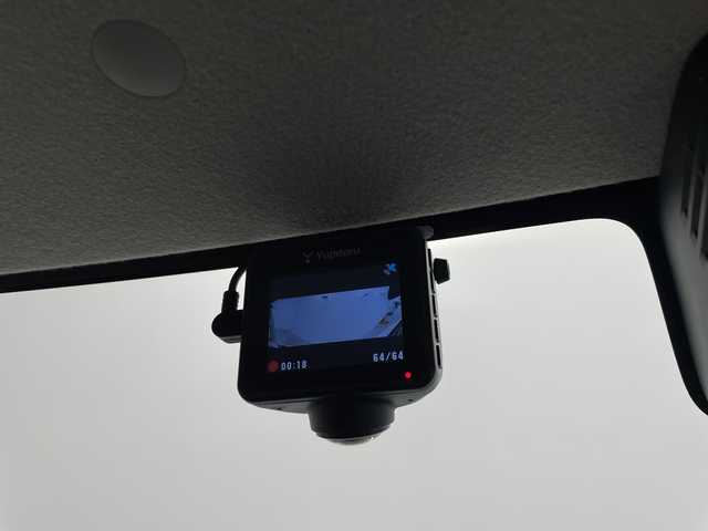 スズキ スペーシア カスタム HYBRID XS 鹿児島県 2020(令2)年 4.8万km ピュアホワイトP 純正ナビ/全方位カメラ/ヘッドアップディスプレイ/両側パワースライドドア/スズキセーフティサポート/シートヒーター/社外ドライブレコーダー/ハーフレザーシート/LEDヘッドライト/純正アルミホイール/ビルトインETC/プッシュスタート