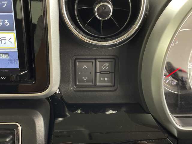 スズキ スペーシア カスタム HYBRID XS 鹿児島県 2020(令2)年 4.8万km ピュアホワイトP 純正ナビ/全方位カメラ/ヘッドアップディスプレイ/両側パワースライドドア/スズキセーフティサポート/シートヒーター/社外ドライブレコーダー/ハーフレザーシート/LEDヘッドライト/純正アルミホイール/ビルトインETC/プッシュスタート