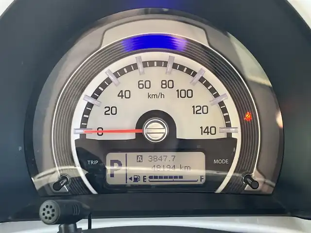 スズキ ハスラー G 静岡県 2018(平30)年 4.8万km サマーブルーM エンジンスタートボタン/パワーステアリング/パワーウィンドウ/アイドリングストップ/オートエアコン/バックカメラ/社外ディスプレイオーディオ（FH-7100DVD）/ドライブレコーダー/純正フロアマット/布シート/前席シートヒーター/ABS/横滑り防止装置/盗難防止装置/ハロゲン/Wエアバッグ/衝突軽減システム