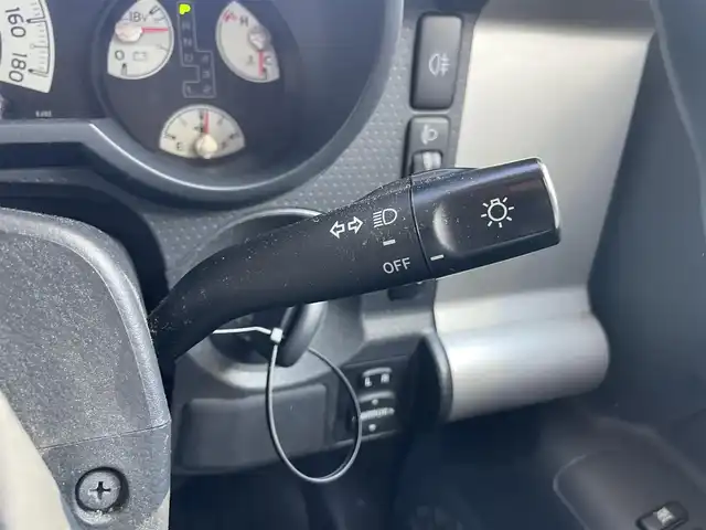 トヨタ ＦＪクルーザー 埼玉県 2013(平25)年 9.3万km ホワイト ・ワンオーナー/・社外ナビ/・リフトアップ2インチ/・バックカメラ/・コーナーセンサー/・ETC