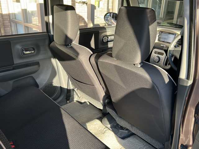 スズキ ラパン 10thアニバーサリーリミテッド 静岡県 2012(平24)年 9.4万km 茶 社外ナビ/シートヒーターD席/ETC/純正アルミホイール/純正フロアマット/スマートキー/スペアキー×１/プッシュスタート/オートエアコン/ハロゲンヘッドライト/Wエアバッグ/ABS/パワーウィンドウ/パワーステアリング