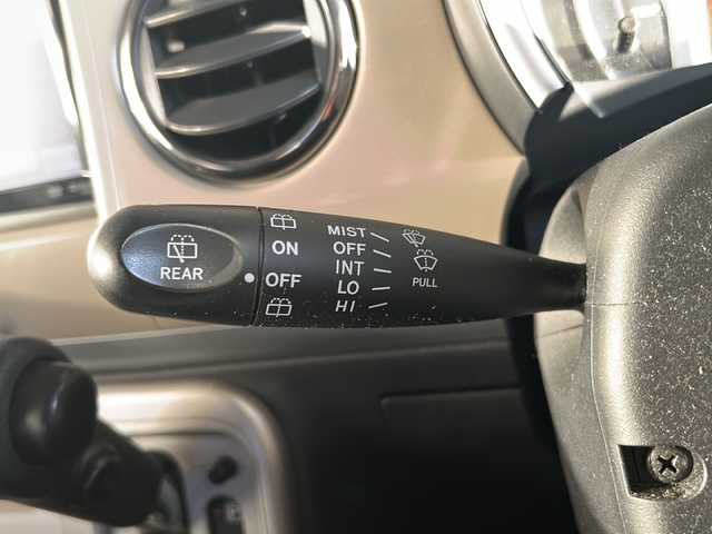 スズキ ラパン 10thアニバーサリーリミテッド 静岡県 2012(平24)年 9.4万km 茶 社外ナビ/シートヒーターD席/ETC/純正アルミホイール/純正フロアマット/スマートキー/スペアキー×１/プッシュスタート/オートエアコン/ハロゲンヘッドライト/Wエアバッグ/ABS/パワーウィンドウ/パワーステアリング