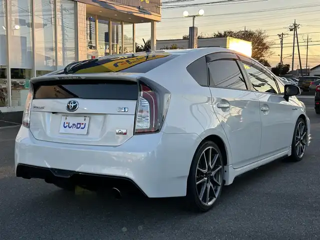 トヨタ プリウス S ツーリングセレ G’s 群馬県 2013(平25)年 9.4万km ホワイトパールクリスタルシャイン (株)IDOMが運営する【じしゃロン伊勢崎店】の自社ローン専用車両になりますこちらは現金またはオートローンご利用時の価格です。自社ローンご希望の方は別途その旨お申付け下さい/社外SDナビゲーション/バックカメラ/CD/DVD/SD/BT/DTV/ビルトインETC/オートライト/フォグライト/ドアバイザー/純正フロアマット