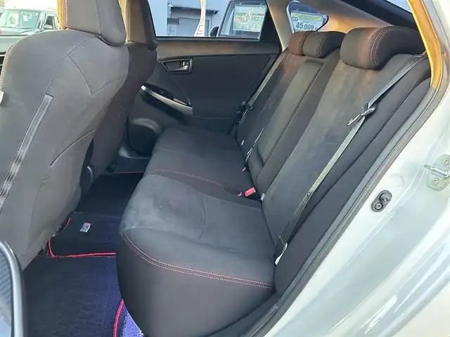 トヨタ プリウス S ツーリングセレ G’s 群馬県 2013(平25)年 9.4万km ホワイトパールクリスタルシャイン (株)IDOMが運営する【じしゃロン伊勢崎店】の自社ローン専用車両になりますこちらは現金またはオートローンご利用時の価格です。自社ローンご希望の方は別途その旨お申付け下さい/社外SDナビゲーション/バックカメラ/CD/DVD/SD/BT/DTV/ビルトインETC/オートライト/フォグライト/ドアバイザー/純正フロアマット