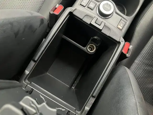 日産 エクストレイル 20X 道南・函館 2015(平27)年 8.4万km ダイヤモンドブラック /純正ナビ//フルセグＴＶ//全周囲カメラ//エンジンスターター//シートヒーター//ハーフレザーシート//コーナーセンサー//コーナリングスタビリティアシスト//オートライト//フロアマット//スマートキー//スペアキー//プッシュスタート//ＥＴＣ