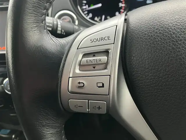 日産 エクストレイル 20X 道南・函館 2015(平27)年 8.4万km ダイヤモンドブラック /純正ナビ//フルセグＴＶ//全周囲カメラ//エンジンスターター//シートヒーター//ハーフレザーシート//コーナーセンサー//コーナリングスタビリティアシスト//オートライト//フロアマット//スマートキー//スペアキー//プッシュスタート//ＥＴＣ