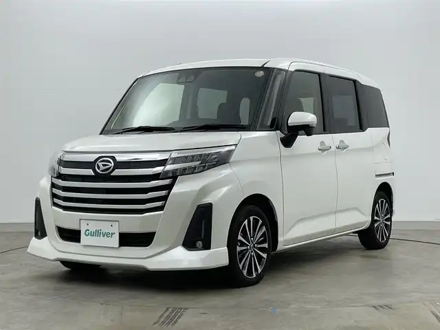 ダイハツ トール カスタムG ターボ 岡山県 2025(令7)年 1万km パールホワイトⅢ 純正9インチディスプレイオーディオ/(Bluetooth/USB/HDMI/Carplay/フルセグTV)/全方位カメラ/両側電動スライドドア/ステアリングリモコン/レーダークルーズコントロール/コーナーセンサー(前後)/オートハイビーム/LEDヘッドライト/レーンアシスト/オートブレーキホールド/アイドリングストップ/スマートキー(2本)/純正15インチアルミホイール/純正フロアマット