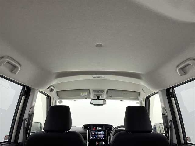 ダイハツ トール カスタムG ターボ 岡山県 2025(令7)年 1万km パールホワイトⅢ 純正9インチディスプレイオーディオ/(Bluetooth/USB/HDMI/Carplay/フルセグTV)/全方位カメラ/両側電動スライドドア/ステアリングリモコン/レーダークルーズコントロール/コーナーセンサー(前後)/オートハイビーム/LEDヘッドライト/レーンアシスト/オートブレーキホールド/アイドリングストップ/スマートキー(2本)/純正15インチアルミホイール/純正フロアマット