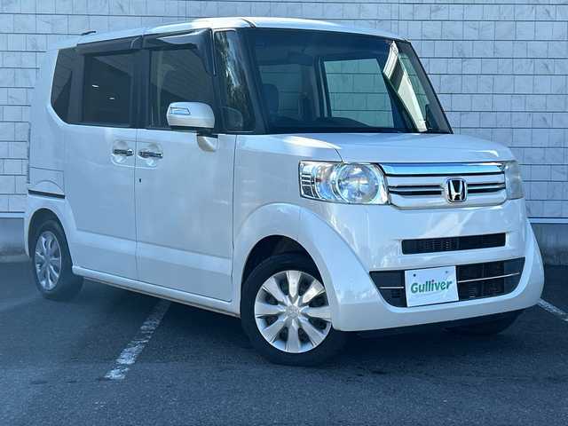 ホンダ Ｎ ＢＯＸ G SSパッケージ 大阪府 2016(平28)年 6.8万km プレミアムホワイトパールⅡ 純正ナビ（フルセグ/Ｂｌｕｅｔｏｏｔｈ/DVD/CD)/両側パワースライドドア　/バックカメラ　/横滑り防止装置　/オートライト　/アイドリングストップ　/社外フロアマット　/純正キセノンライト　/USB入力端子/スペアキー１本　/ビルトインＥＴＣ　/取扱説明書