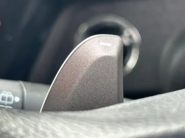 ホンダ ステップワゴン スパーダ クルスピセンシング 兵庫県 2018(平30)年 5.4万km プラチナホワイトパール 純正ナビ/ＥＴＣ/Bluetoothオーディオ/フルセグ/CD／DVD/バックカメラ/ステアリングリモコン/後部座席モニター（フリップダウン）/両側パワースライドドア/シートヒーター/Ｈｏｎｄａセンシング/クルーズコントロール（追従走行あり）/純正フロアマット