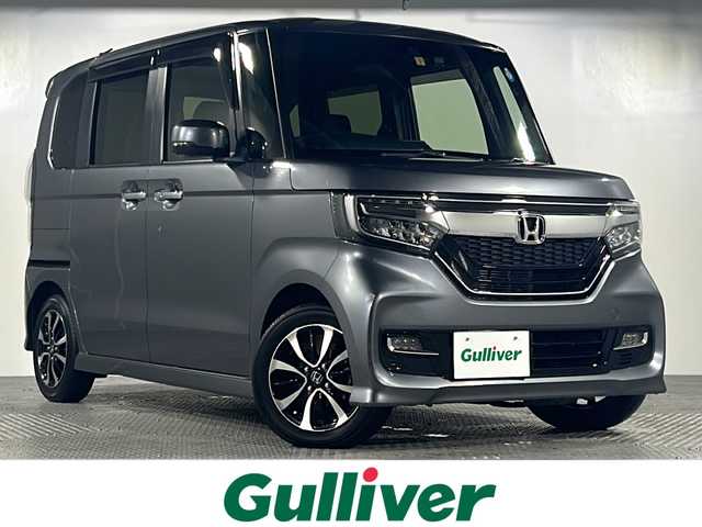 ホンダ Ｎ ＢＯＸ カスタム G L ホンダセンシング 沖縄県 2018(平30)年 4万km シャイニンググレーM 禁煙車/純正ナビ/（CD/DVD/フルセグTV/Bluetooth)/ドライブレコーダー/パワースライドドア/純正フロアマット/純正アルミホイール/コーナーセンサー/衝突軽減ブレーキ/スマートキー/スペアキー/取扱説明書/保証書