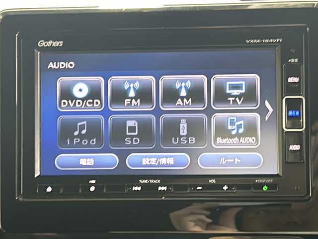 ホンダ Ｎ ＢＯＸ カスタム G L ホンダセンシング 沖縄県 2018(平30)年 4万km シャイニンググレーM 禁煙車/純正ナビ/（CD/DVD/フルセグTV/Bluetooth)/ドライブレコーダー/パワースライドドア/純正フロアマット/純正アルミホイール/コーナーセンサー/衝突軽減ブレーキ/スマートキー/スペアキー/取扱説明書/保証書