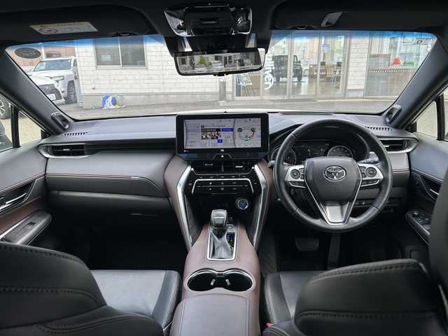 トヨタ ハリアー ハイブリッド Z レザーパッケージ 兵庫県 2020(令2)年 4.8万km ホワイトパールクリスタルシャイン ワンオーナー/純正メーカーナビ/フルセグTV/Bluetooth/FM/AM/JBLサウンドシステム/パノラミックビューモニター/ビルトインETC2.0/デジタルインナーミラー/プリクラッシュセーフティ/レーントレーシングアシスト/ブラインドスポットモニター/レーダークルーズコントロール/リヤクロストラフィックアラート/パーキングサポートブレーキ/ヘッドアップディスプレイ/ロードサインアシスト/オートマチックハイビーム/前後クリアランスソナー/先行車発進告知/ステアリングスイッチ/D/N パワーシート/D/N シートヒーター/D/N エアーシート/ステアリングヒーター/レザーシート/LEDヘッドライト/フォグランプ/オートライト/プッシュスタート/電格ミラー/ISOFIX/革巻きステアリング/純正フロアマット/スペアキー/新車時保証書/取扱説明書