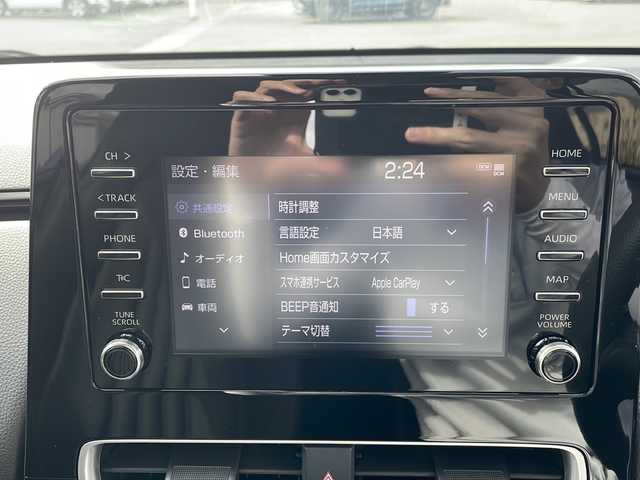 トヨタ アクア X 岩手県 2021(令3)年 1.8万km プラチナホワイトパールマイカ 純正ディスプレイオーディオ/AM/FM/Bluetooth/純正オーディオ/ビルトインETC/衝突被害軽減ブレーキ/レーンキープアシスト/横滑り防止装置/アイドリングストップ/オートライト/オートハイビーム/LEDヘッドライト/スマートキー/プッシュスタート/電動格納ミラー/社外フロアマット/ドアバイザー/保証書/取扱説明書