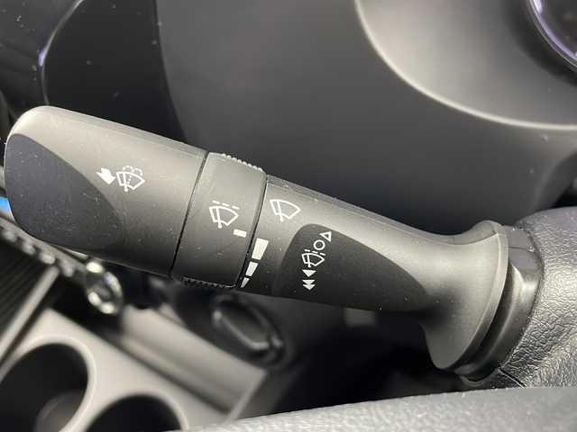 トヨタ ハイラックス Z ブラックラリーエディション 栃木県 2019(平31)年 6.4万km スーパーホワイトⅡ ４ＷＤ/トヨタセーフティセンス/純正ナビ/　フルセグ/CD/DVD/BT/USB/SD/バックカメラ/前後ドライブレコーダー/ETC/TRDマフラー /TRDサイドステップ/TRDマッドガード　/純正フロアマット/クルーズコントロール/オートライト/フォグランプ/横滑り防止/リヤデフロック/レーンキープアシスト/ヒルダウンアシスト