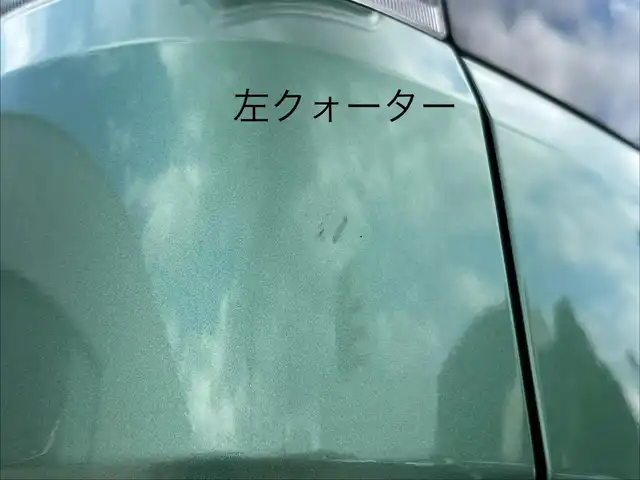 スズキ スペーシア HYBRID X 三重県 2018(平30)年 6.4万km ツールグリーンパールメタリック 4WD/純正ナビ（Bluetooth/DVD/CD/地デジTV/AM/FM/SD）/ETC/両側パワースライドドア/シートヒーター（前席）/スペアキー/セーフティサポート（デュアルセンサーブレーキサポート/誤発進抑制/車線逸脱警報/ふらつき警報/先行車発進お知らせ/ハイビームアシスト/後退時ブレーキサポート/後方誤発進抑制/リアパーキングセンサー）/ブラック内装/光沢アイボリーインパネ加飾/チルトステアリング/オートエアコン/エコクール/リアヒーターダクト/スリムサーキュレーター/ファブリックシート/ボックス付アームレスト(前席中央)/シートリフター(運転席）/ストラップ付左右独立スライドシート（リア）/ロールサンシェード（リアドア）/アクセサリーソケット（後席右側）/ラゲッジルームランプ/後方視界支援ミラー/純正フロアマット