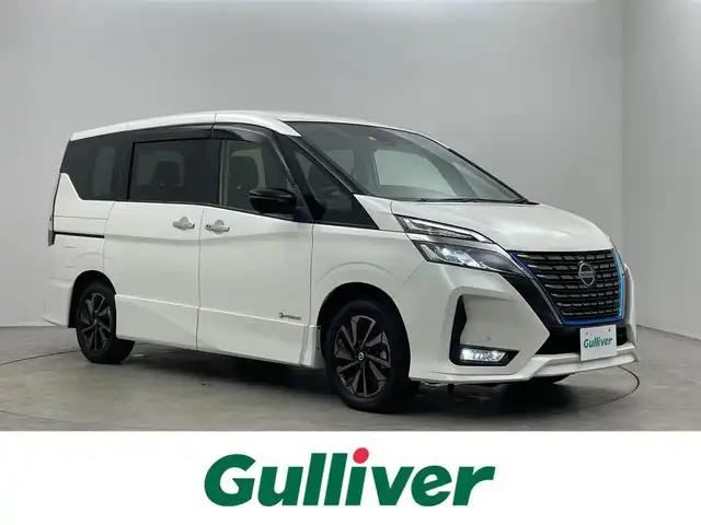 日産 セレナ e－パワー HWS V アーバンクロム 埼玉県 2022(令4)年 3.9万km ブリリアントホワイトパール 純正１０インチナビ　フリップダウンモニター　アラウンドビューモニター　ＢＳＩ　プロパイロット　レーダークルーズ　ビルトインＥＴＣ　ドラレコ　インテリジェントルームミラー　ＨＤＭＩ　オートライト　ＬＥＤ