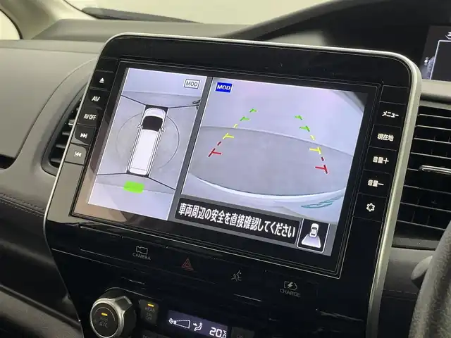日産 セレナ e－パワー HWS V アーバンクロム 埼玉県 2022(令4)年 3.9万km ブリリアントホワイトパール 純正１０インチナビ　フリップダウンモニター　アラウンドビューモニター　ＢＳＩ　プロパイロット　レーダークルーズ　ビルトインＥＴＣ　ドラレコ　インテリジェントルームミラー　ＨＤＭＩ　オートライト　ＬＥＤ