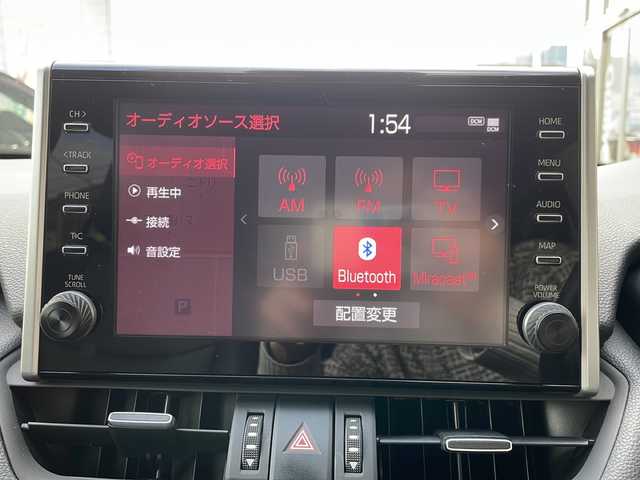 トヨタ ＲＡＶ４ ハイブリットG 神奈川県 2020(令2)年 2.9万km ホワイトパールクリスタルシャイン ワンオーナー/サンルーフ/純正メーカーナビ/(AM/FM/USB/BT/Miracast/フルセグTV)/全方位カメラ/衝突被害軽減ブレーキ/レーンキープアシスト/ブラインドスポットモニター/クリアランスソナー/オートハイビーム/レーダークルーズコントロール/黒革シート/D席メモリー機能付パワーシート/D/N席シートヒーター/ステアリングヒーター/AC100V電源/パワーバックドア/ルーフレール/ビルトインETC2.0/オートミラー/ISOFIX/スペアキー×1/保証書/取扱説明書