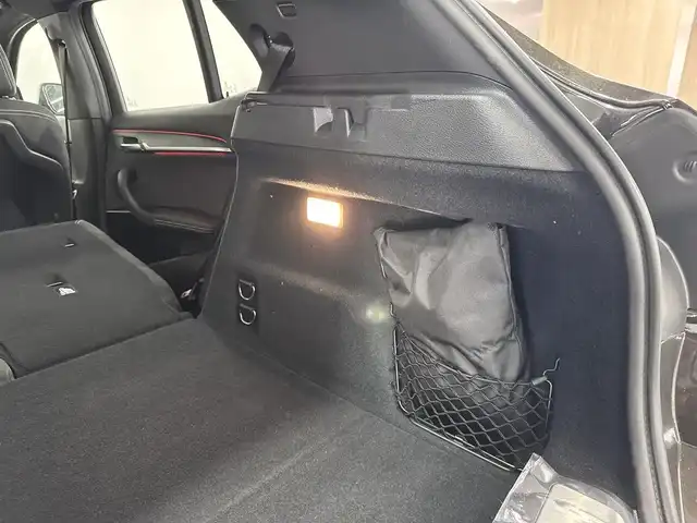 ＢＭＷ Ｘ２ xDrive20i 三重県 2018(平30)年 1.6万km スパークリングストームブリリアントエフェクト プレミアムガソリン・ターボ/xDrive（4WD）/MTモード付フロア8AT（DCT）/8インチ iDriveナビ/（FM/AM/HDDREC/CD/DVD/Bluetooth/USB）/リヤビューカメラ（予想進路表示機能付）/ドライブレコーダー 前後/ETC（ミラー内蔵・ITSスポット対応・DSRC車載器）/【OP】電動パノラマガラスサンルーフ/安全/●ドライビング・アシスト/・レーンディパーチャーウォーニング（車線逸脱警告システム）/・前車接近警告機能/・衝突回避・被害軽減ブレーキ/●【OP】ドライビング・アシスト・プラス/・アクティブクルーズコントロール（ストップ＆ゴー機能付）/●ヒルディセントコントロール/●パーキングアシスト/●パークディスタンスコントロール（フロント・リヤ）/装備/・【OP】BMWヘッドアップディスプレイ/・オートマチックテールゲートオペレーション（開閉）/・シートヒーター（D/N）/・電動サイドサポート付スポーツシート/・左右独立オートエアコン/・オートライト/・LEDヘッドライト/・前後フォグライト/・レインセンサー（オートワイパー）/・パドルシフト/・純正19inAW/・保/取/ナビ取/など