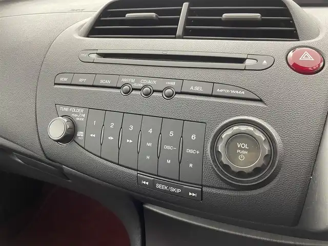 ホンダ シビック タイプR ユーロ 群馬県 2011(平23)年 8.4万km チャンピオンシップホワイト 純正CDオーディオ/==============/Ｈｏｎｄａ　Ｒ　ｓｐｅｃ　シート（アルカンターラ）純正オーディオ　マルチインフォメーションディスプレイ　キーレス　エンジンスターターボタン　シリアルプレート　ＶＳＡ　ＨＩＤ　ｉ－ＶＴＥＣ　６ＭＴ　禁煙/車内ペット毛あり