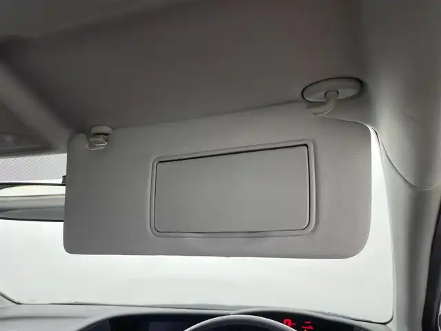 ホンダ シビック タイプR ユーロ 群馬県 2011(平23)年 8.4万km チャンピオンシップホワイト 純正CDオーディオ/==============/Ｈｏｎｄａ　Ｒ　ｓｐｅｃ　シート（アルカンターラ）純正オーディオ　マルチインフォメーションディスプレイ　キーレス　エンジンスターターボタン　シリアルプレート　ＶＳＡ　ＨＩＤ　ｉ－ＶＴＥＣ　６ＭＴ　禁煙/車内ペット毛あり