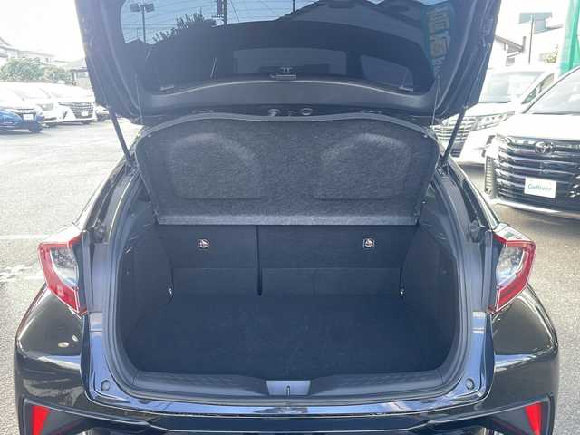 トヨタ Ｃ－ＨＲ G モード ネロ 愛知県 2019(令1)年 7.2万km ブラックマイカ 純正SDナビ/【フルセグ・DVD再生可・CD・Bluetooth】/バックカメラ/ビルトインETC/Toyota Safety Sense/【プリクラッシュセーフティシステム・レーンディパーチャーアラート・レーダークルーズコントロール・ブラインドスポットモニター】/アイドリングストップ/シートヒーター/カーテンエアバック/プッシュスタート/スマートキー/スペアキーあり/純正フロアマット/ドアバイザー/新車保証書/取扱説明書