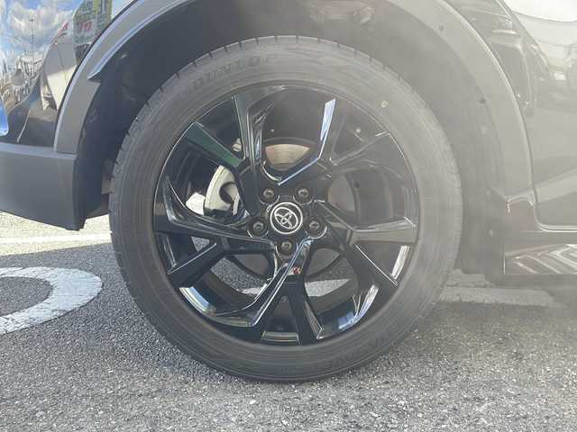 トヨタ Ｃ－ＨＲ G モード ネロ 愛知県 2019(令1)年 7.2万km ブラックマイカ 純正SDナビ/【フルセグ・DVD再生可・CD・Bluetooth】/バックカメラ/ビルトインETC/Toyota Safety Sense/【プリクラッシュセーフティシステム・レーンディパーチャーアラート・レーダークルーズコントロール・ブラインドスポットモニター】/アイドリングストップ/シートヒーター/カーテンエアバック/プッシュスタート/スマートキー/スペアキーあり/純正フロアマット/ドアバイザー/新車保証書/取扱説明書