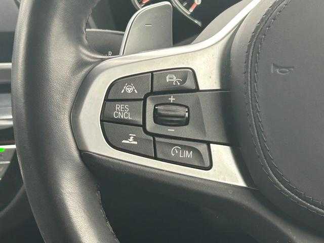 ＢＭＷ Ｘ３ xDrive20d Mスポーツ 埼玉県 2017(平29)年 5.8万km 黒 黒革シート　/ＨＵＤ　/純正ナビ　/フルセグ　/３６０カメラ　/全席シートヒーター　/パワーシート　/ＡＣＣ　/ＢＳＭ　/ＬＥＤヘッドライト　/ＯＰ２０インチアルミホイール/パワーバックドア　/ドライブレコーダー　ＥＴＣ