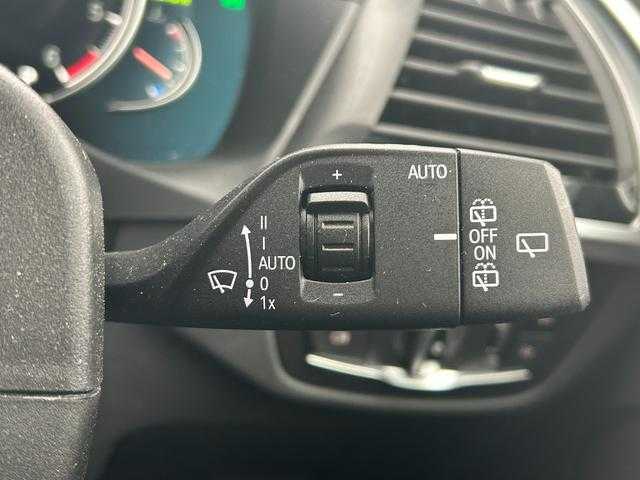 ＢＭＷ Ｘ３ xDrive20d Mスポーツ 埼玉県 2017(平29)年 5.8万km 黒 黒革シート　/ＨＵＤ　/純正ナビ　/フルセグ　/３６０カメラ　/全席シートヒーター　/パワーシート　/ＡＣＣ　/ＢＳＭ　/ＬＥＤヘッドライト　/ＯＰ２０インチアルミホイール/パワーバックドア　/ドライブレコーダー　ＥＴＣ