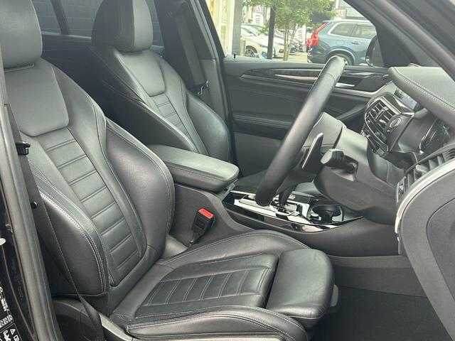 ＢＭＷ Ｘ３ xDrive20d Mスポーツ 埼玉県 2017(平29)年 5.8万km 黒 黒革シート　/ＨＵＤ　/純正ナビ　/フルセグ　/３６０カメラ　/全席シートヒーター　/パワーシート　/ＡＣＣ　/ＢＳＭ　/ＬＥＤヘッドライト　/ＯＰ２０インチアルミホイール/パワーバックドア　/ドライブレコーダー　ＥＴＣ