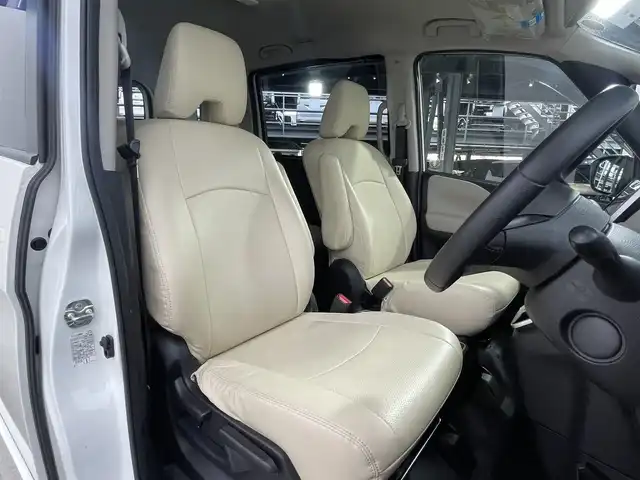 日産 セレナ e－パワー ハイウェイスター V 大阪府 2020(令2)年 4.2万km ブリリアントホワイトパール アルパイン９インチナビＴＶ　ＥＴＣ　バックカメラ　ドラレコ　プロパイロット　両側電動　ＬＥＤヘッドライト　ブラインドスポットモニター　コーナーセンサー　フォグランプ　オートライト　オートエアコン