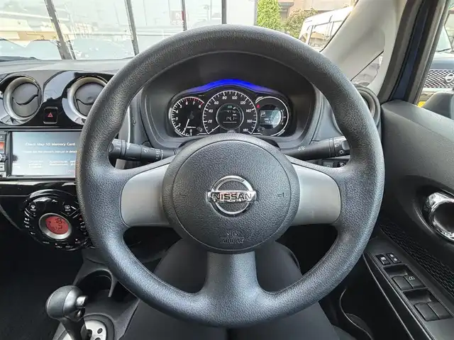 日産 ノート X DIG－S エマージェンシーB 宮城県 2014(平26)年 7.9万km シャイニングブルー 登録時走行距離７８８７７ｋｍ/純正ナビ/・Bluetooth/全方位カメラ/エマージェンシーブレーキ/ＥＴＣ/プッシュスタート/スマートキー/ドアバイザー