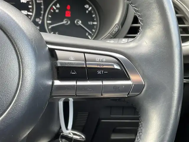 マツダ マツダ３ファストバック 15S ツーリング 山梨県 2020(令2)年 3.9万km スノーフレイクホワイトパールマイカ ワンオーナー/純正ナビ/純正CD/DVD/Bluetooth接続/フルセグTV/ETC/ミラー一体型ドライブレコーダー/電動パーキングブレーキ/ブレーキホールド/アダプティブクルーズコントロール/ステアリングスイッチ/スペアキー/取扱説明書/保証書