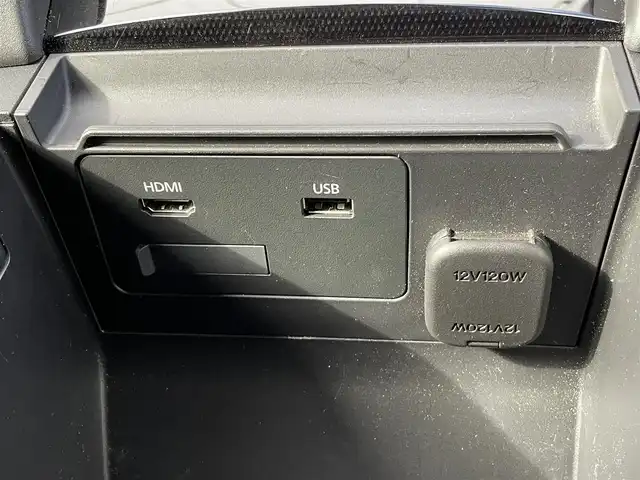 マツダ マツダ３ファストバック 15S ツーリング 山梨県 2020(令2)年 3.9万km スノーフレイクホワイトパールマイカ ワンオーナー/純正ナビ/純正CD/DVD/Bluetooth接続/フルセグTV/ETC/ミラー一体型ドライブレコーダー/電動パーキングブレーキ/ブレーキホールド/アダプティブクルーズコントロール/ステアリングスイッチ/スペアキー/取扱説明書/保証書